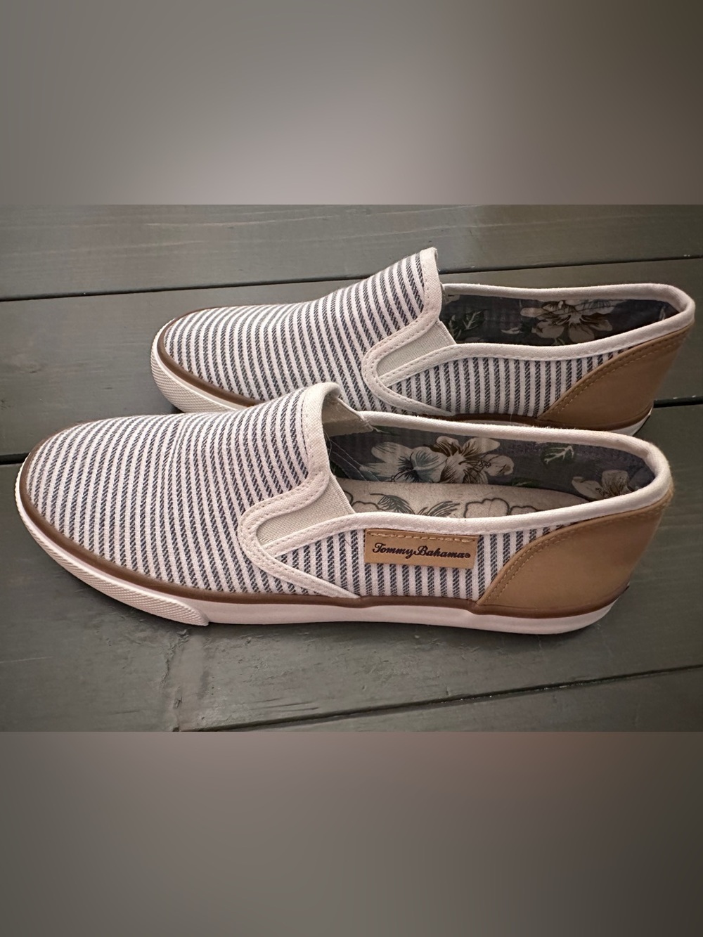 Tommy Bahama Sailor Striped Canvas Slip On Sneaker Boat Shoes